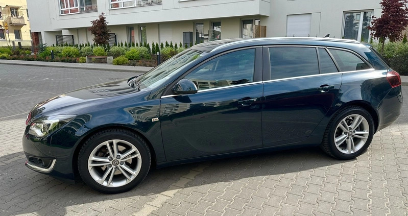 Opel Insignia cena 35500 przebieg: 266000, rok produkcji 2014 z Pruszków małe 596